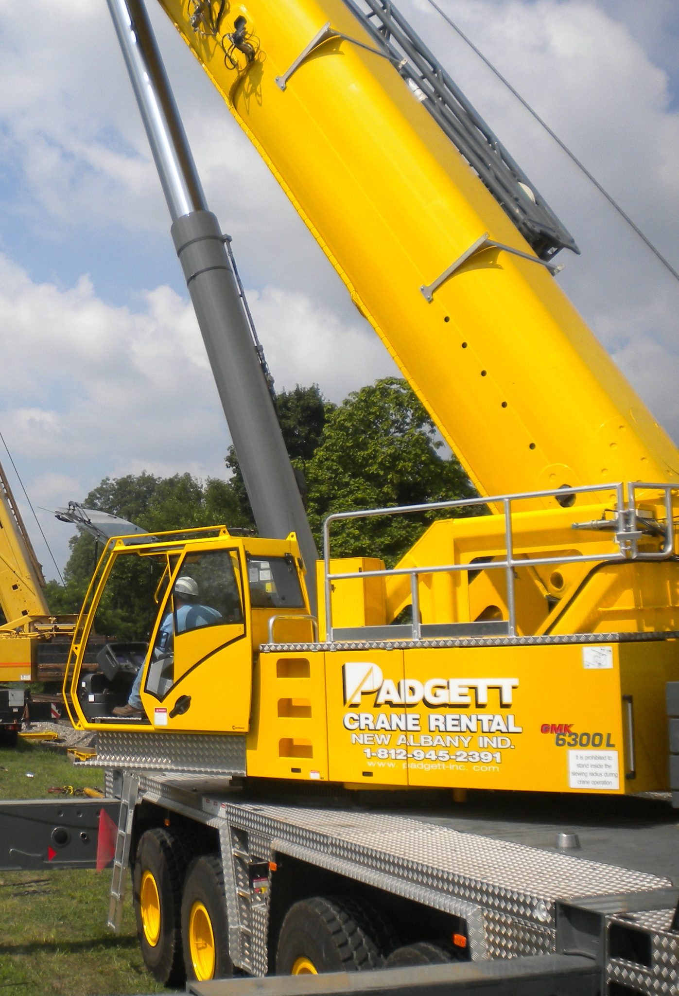 GROVE GMK 6300L 350TON PadgettInc